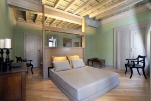 Charmsuite residenze Raffaello Roma particolare suite Le Tre Grazie